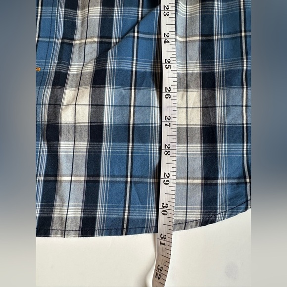 Carhartt Men’s Medium Blue Plaid Short Sleeve Button Up Shirt Cotton Pocket Work - Picture 7 of 8